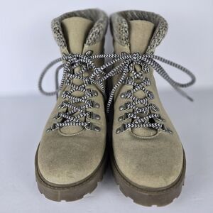 NWOTCleo+Wolf Women's BeigeSuede LeatherLace UpSoftToeFashion AnkleBoots Size 11